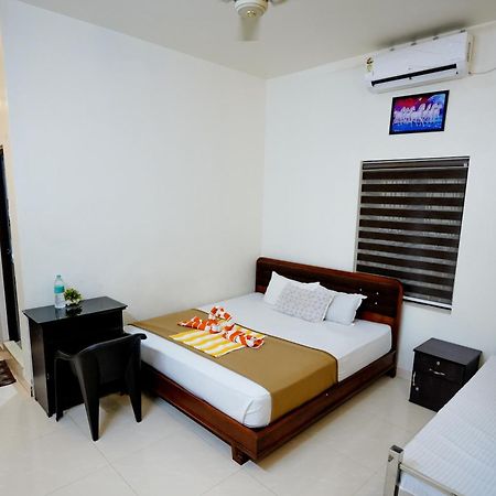 Athirappilly Ambady Resort Exteriör bild